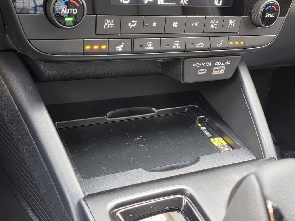 2026 Subaru Outback Limited - Photo 25