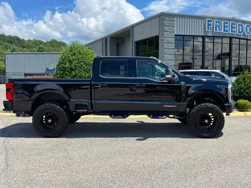New 2026 Agate Black Metallic Ford F-250® Lariat® image 12