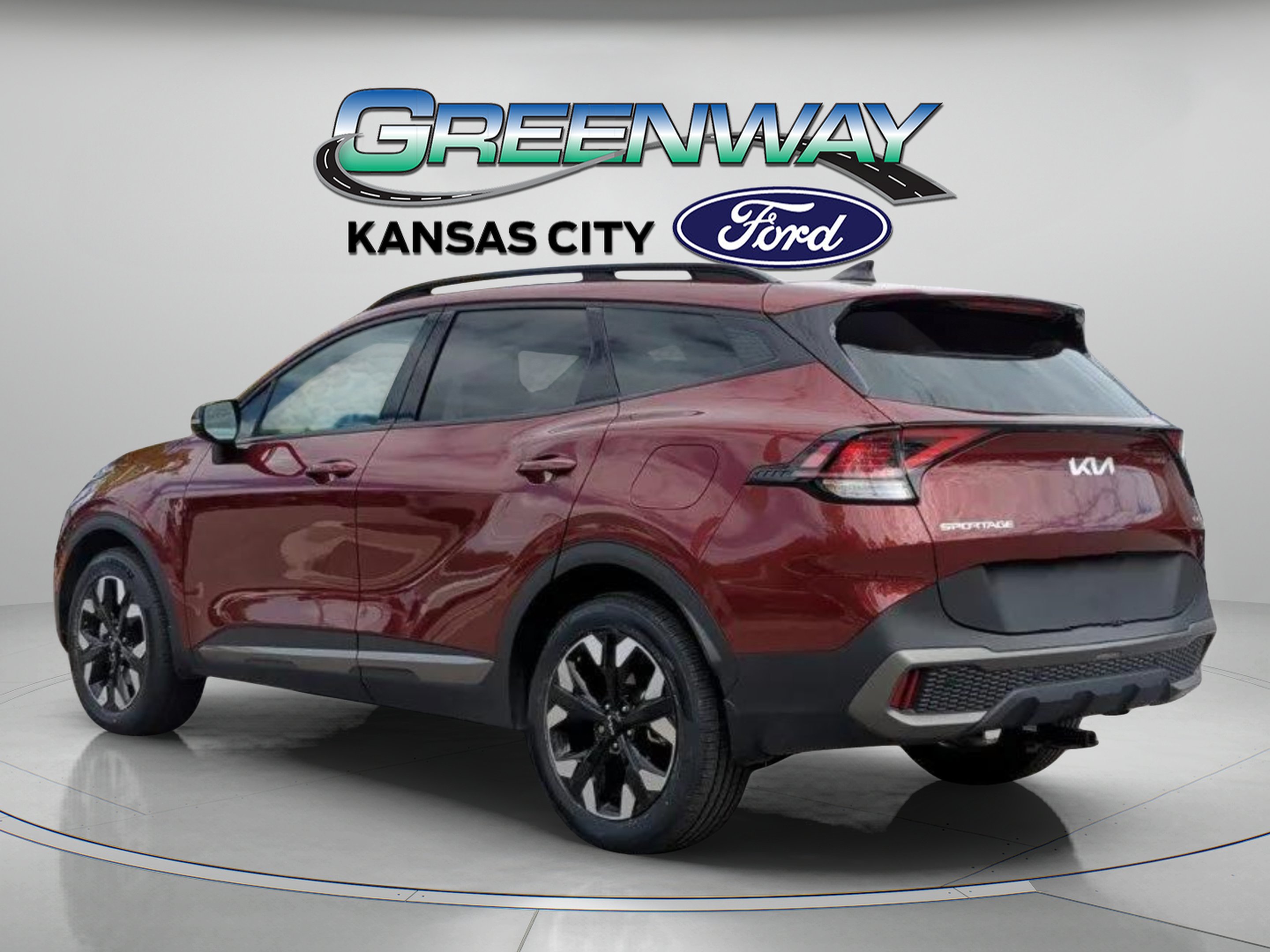 Used 2024 Red Kia X-Line image 5