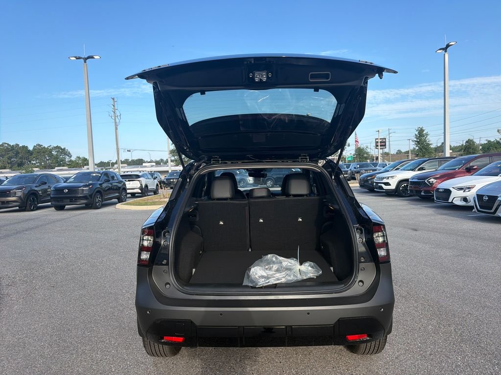 New 2026 Black Nissan SR image 9