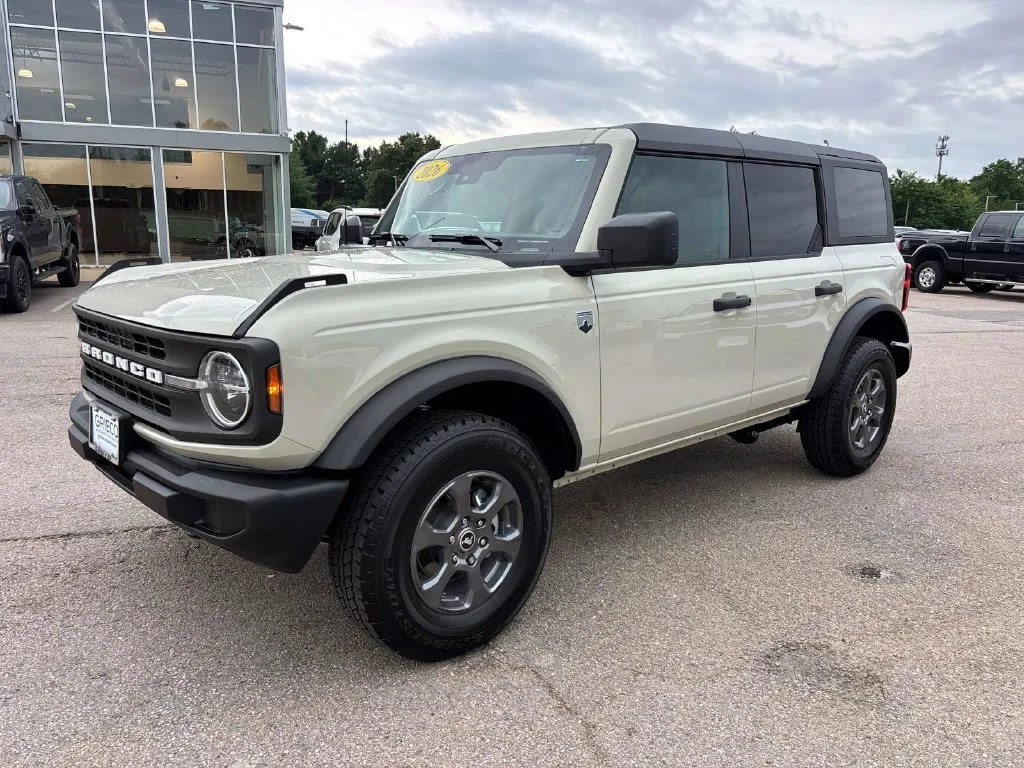 Used 2026 Beige Ford Big Bend image 6
