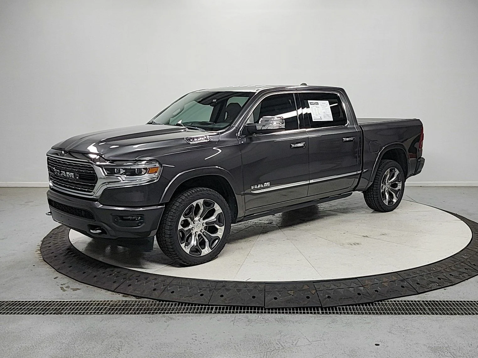 Used 2020 Gray Ram Limited image 4