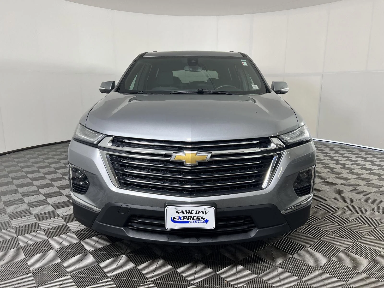 Used 2023 Sterling Gray Metallic Chevrolet LT Cloth image 31