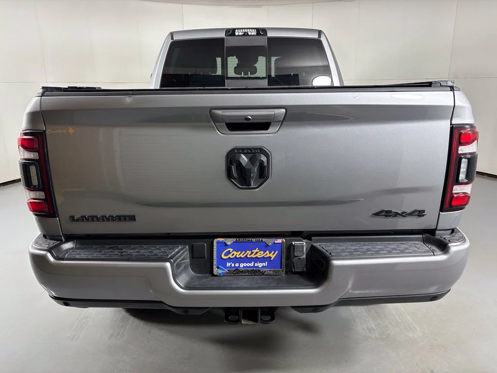 Used 2024 Silver Ram Laramie image 7