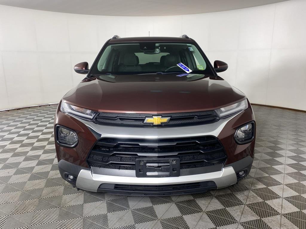 Used 2022 Red Metallic Chevrolet LT image 2