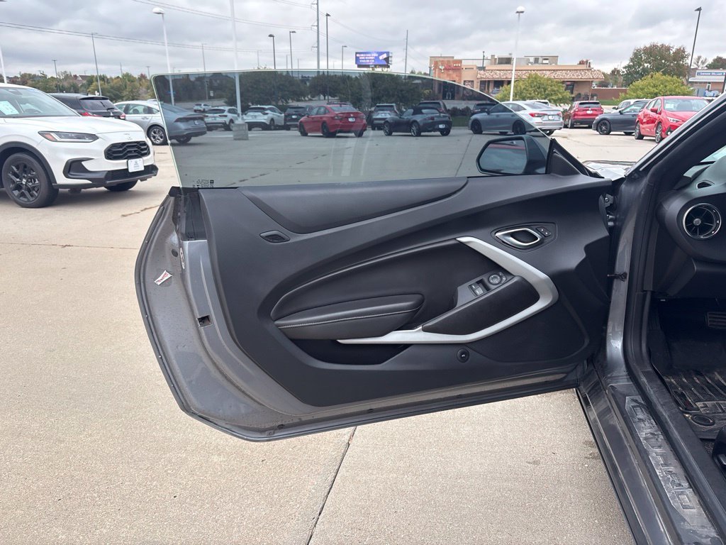 Used 2022 Satin Steel Metallic Chevrolet 1LT image 9