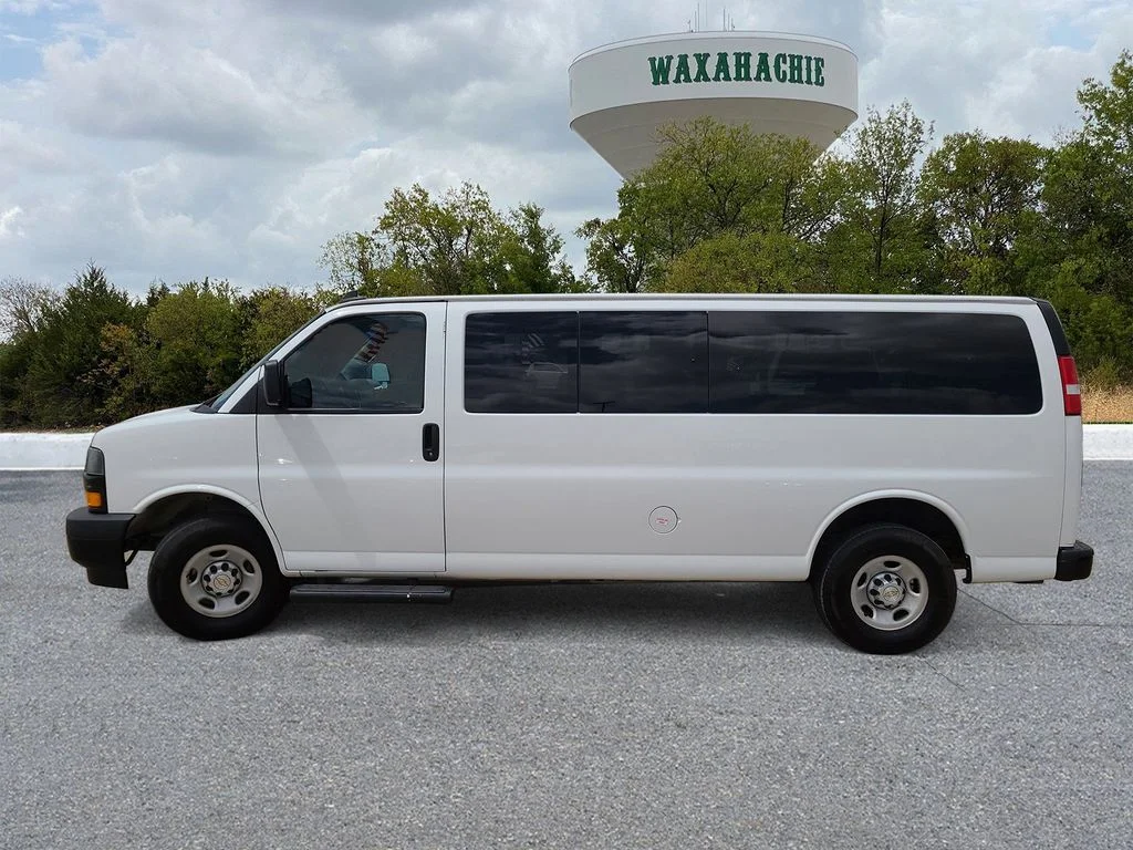 Used 2023 White Chevrolet LS image 3