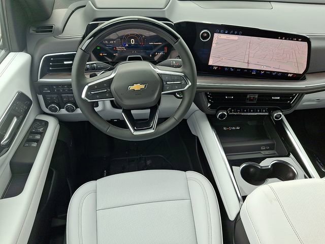 2026 Chevrolet Suburban Premier - Photo 6