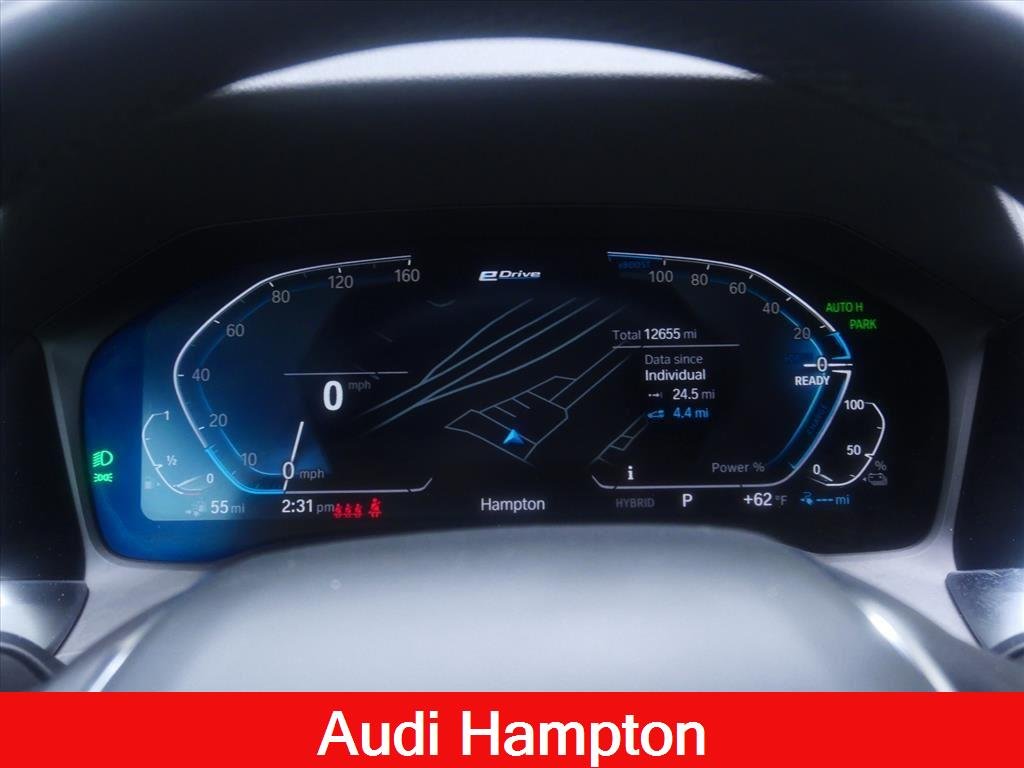 Used 2022 Mineral Grey Metallic BMW 330e xDrive image 18