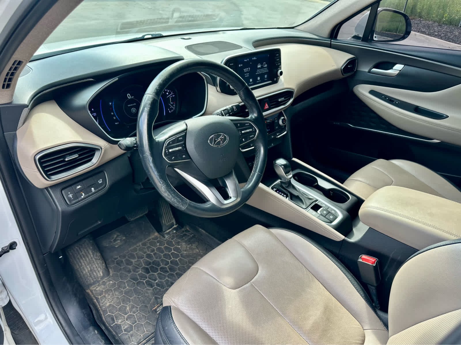 Used 2020 Quartz White Hyundai SEL image 10