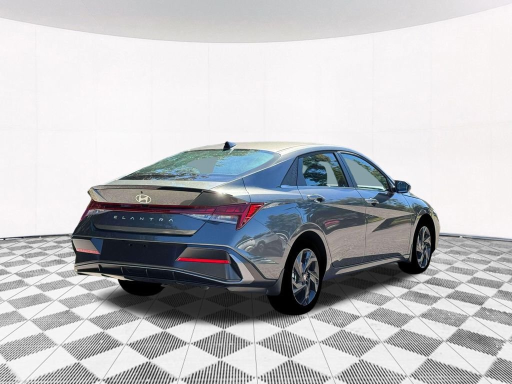 New 2026 Gray Hyundai SEL Sport image 10