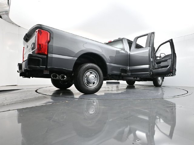 2026 Ford F-250 Super Duty XL - Photo 40