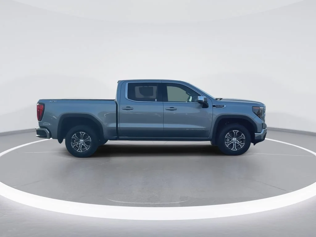 New 2026 Sterling Metallic GMC SLE image 9
