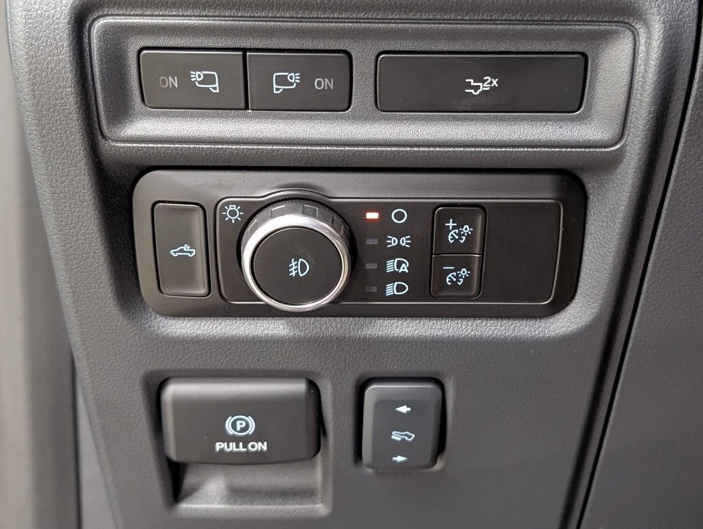 Certified Used 2023 Carbonized Gray Metallic Ford Lariat image 15