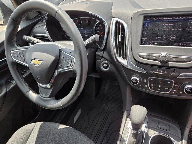Used 2024 Sterling Gray Metallic Chevrolet LT image 31