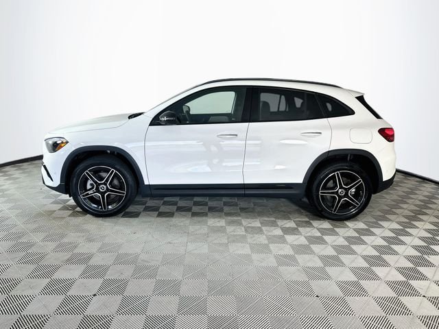 New 2026 Polar White Mercedes-Benz GLA 250 image 4