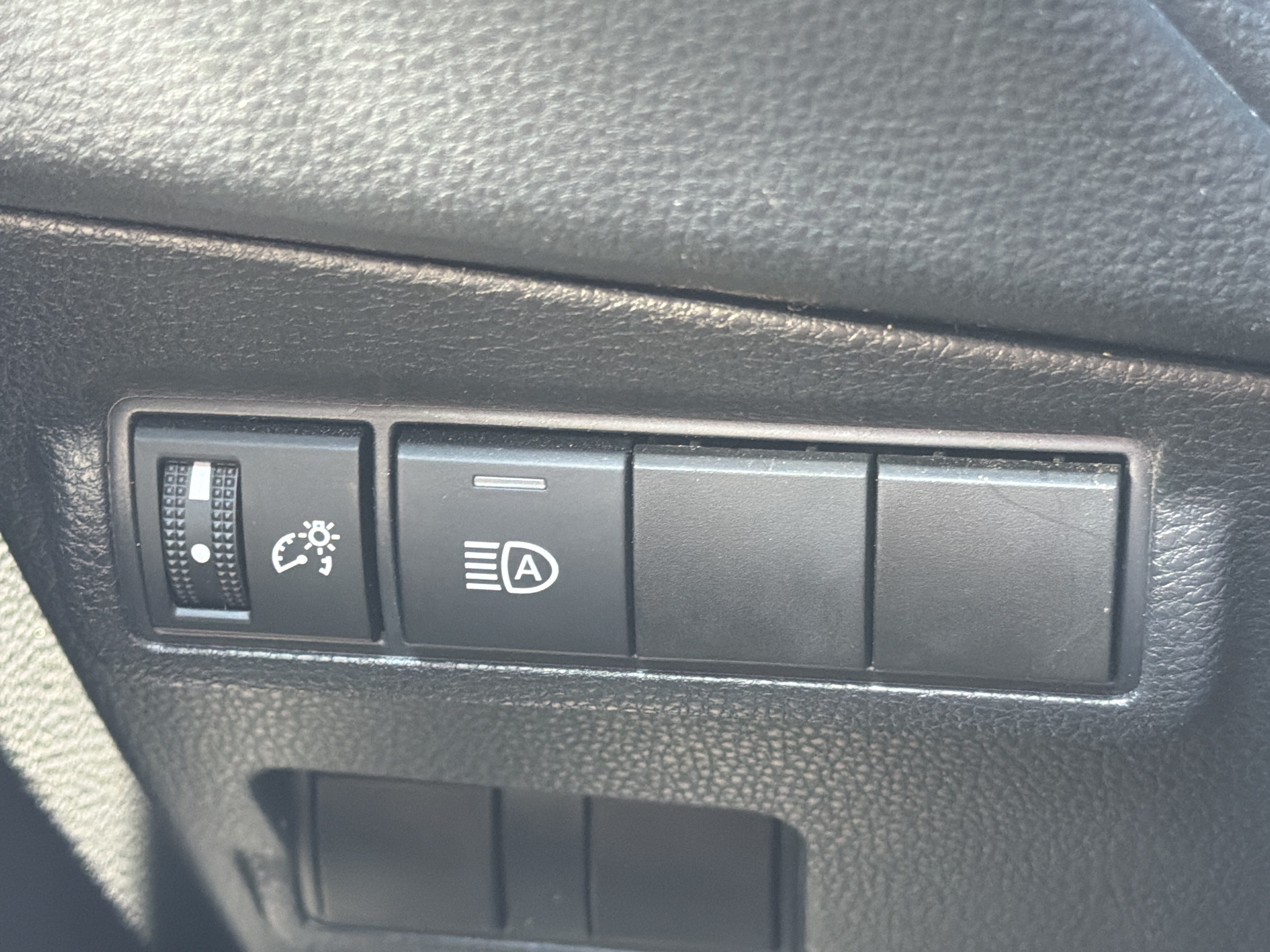 Used 2023 Silver Toyota XLE image 14