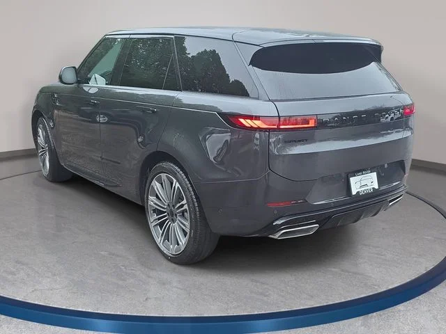 New 2026 Carpathian Grey Land Rover Dynamic SE image 7