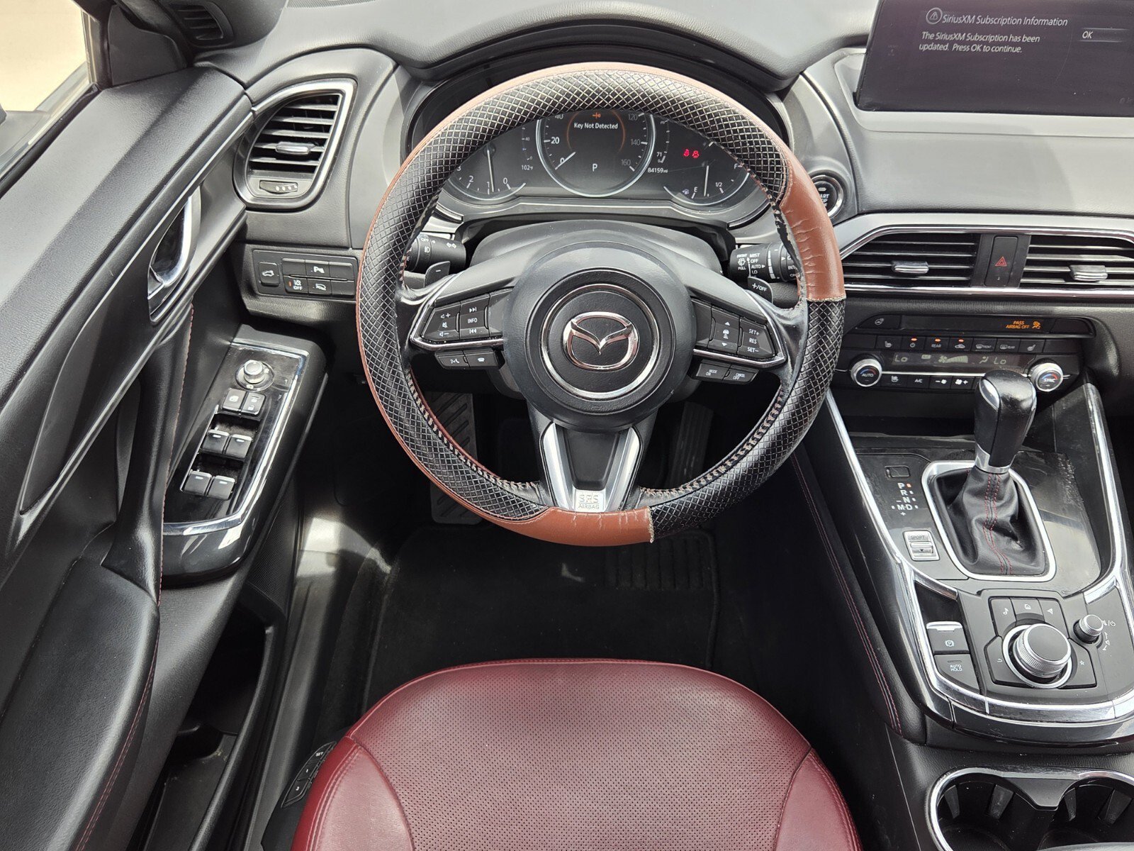 Used 2022 Polymetal Gray Metallic Mazda Carbon Edition image 6