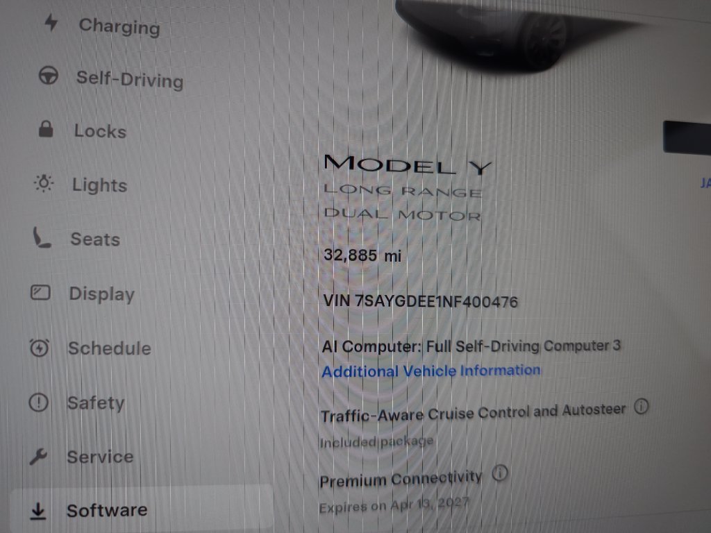 Used 2022 Midnight Silver Metallic Tesla Long Range image 23