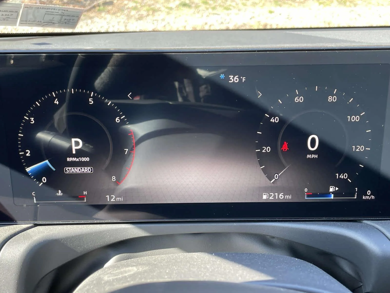 New 2026 Aspen White Tricoat/Super Black Nissan SR image 35