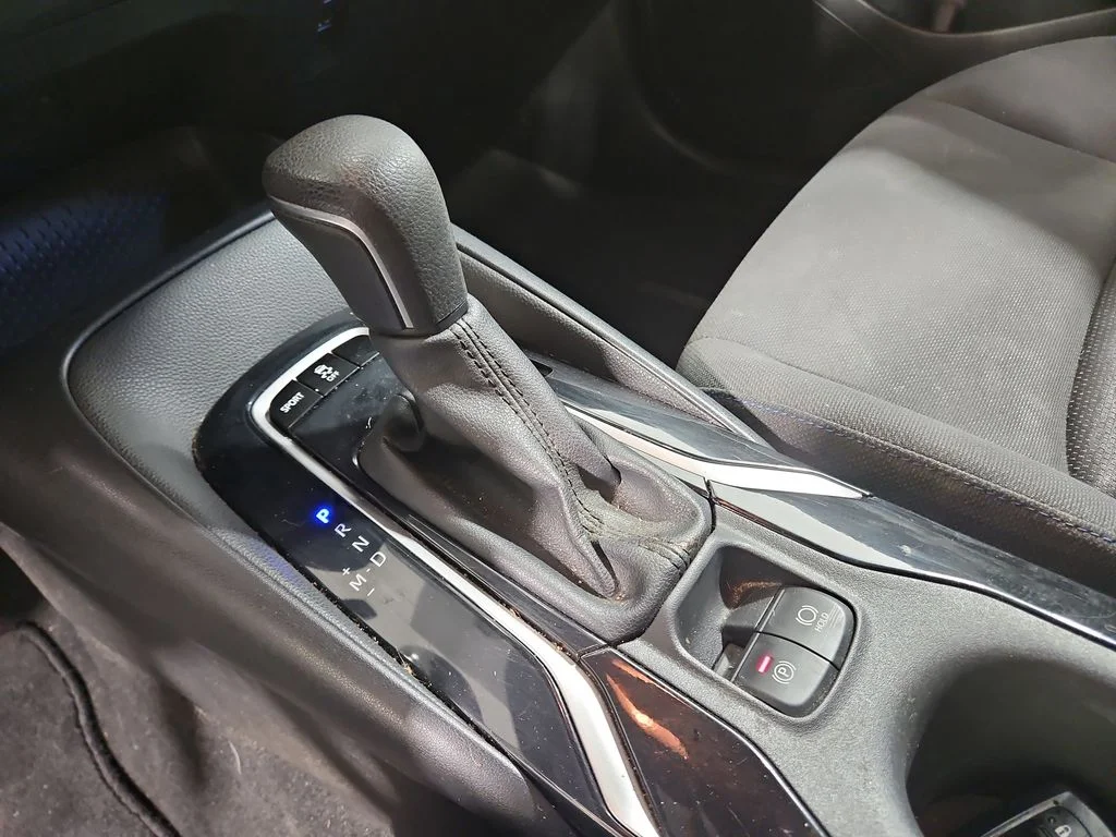 2021 Toyota Corolla SE - Photo 24