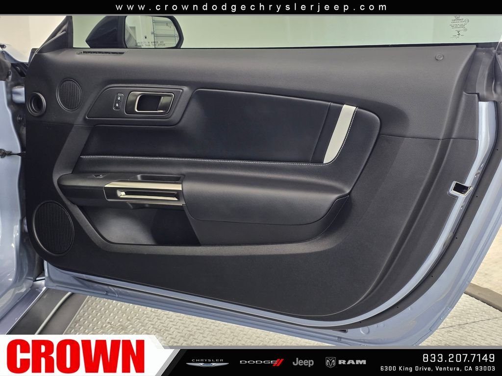 Used 2022 Blue Ford Shelby GT500 image 29
