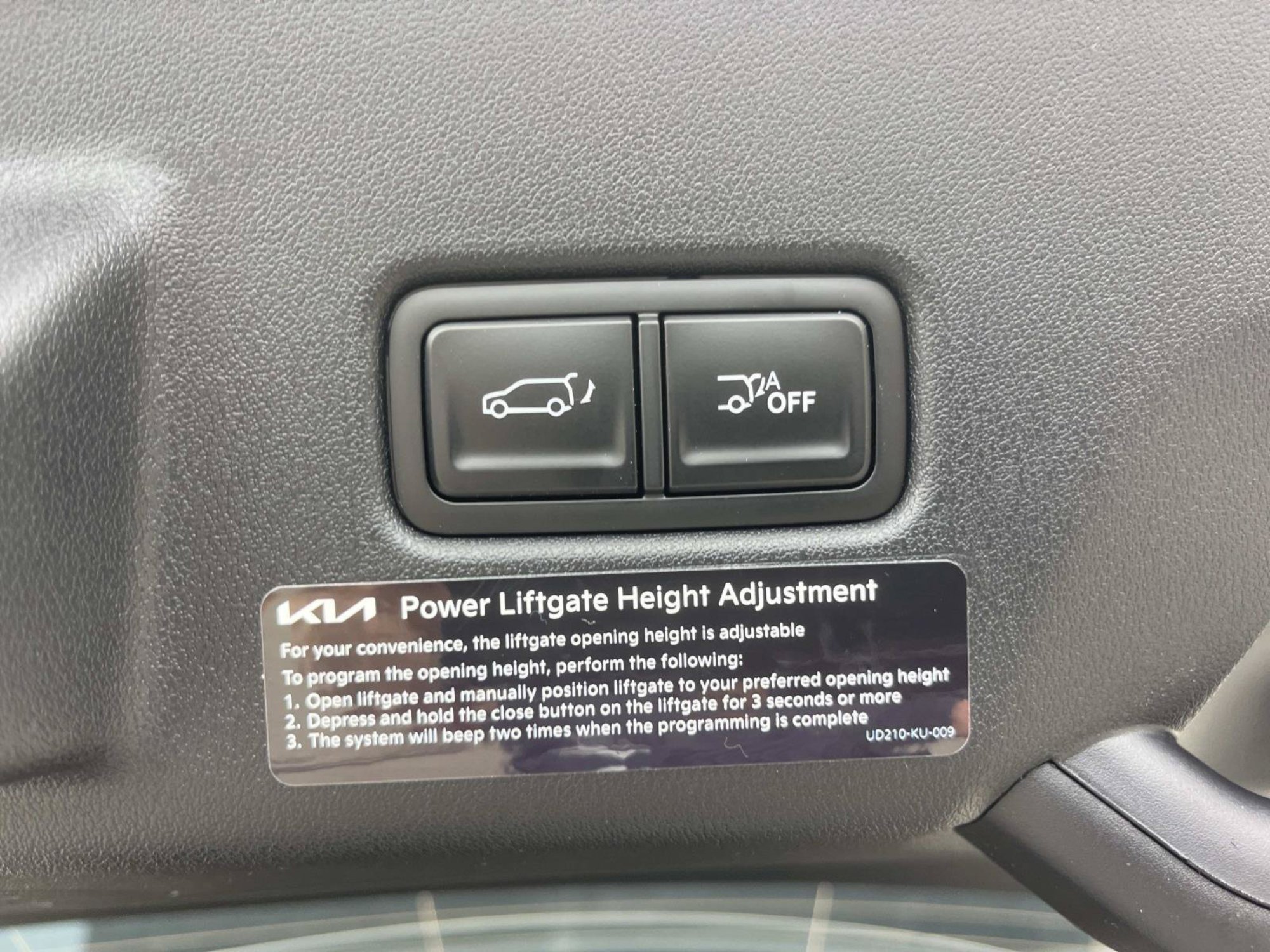 New 2027 Terrain Brown Kia X-Line EX image 13