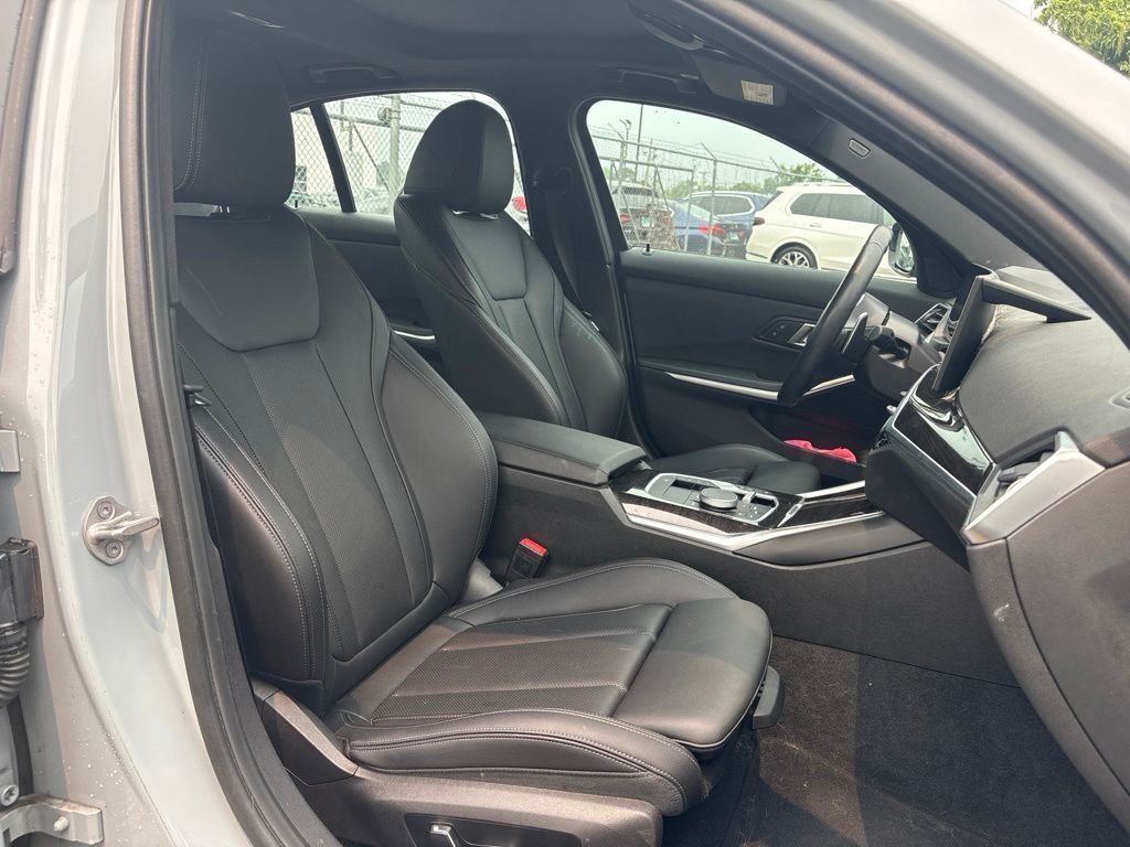 Used 2024 Gray BMW 330i xDrive image 17