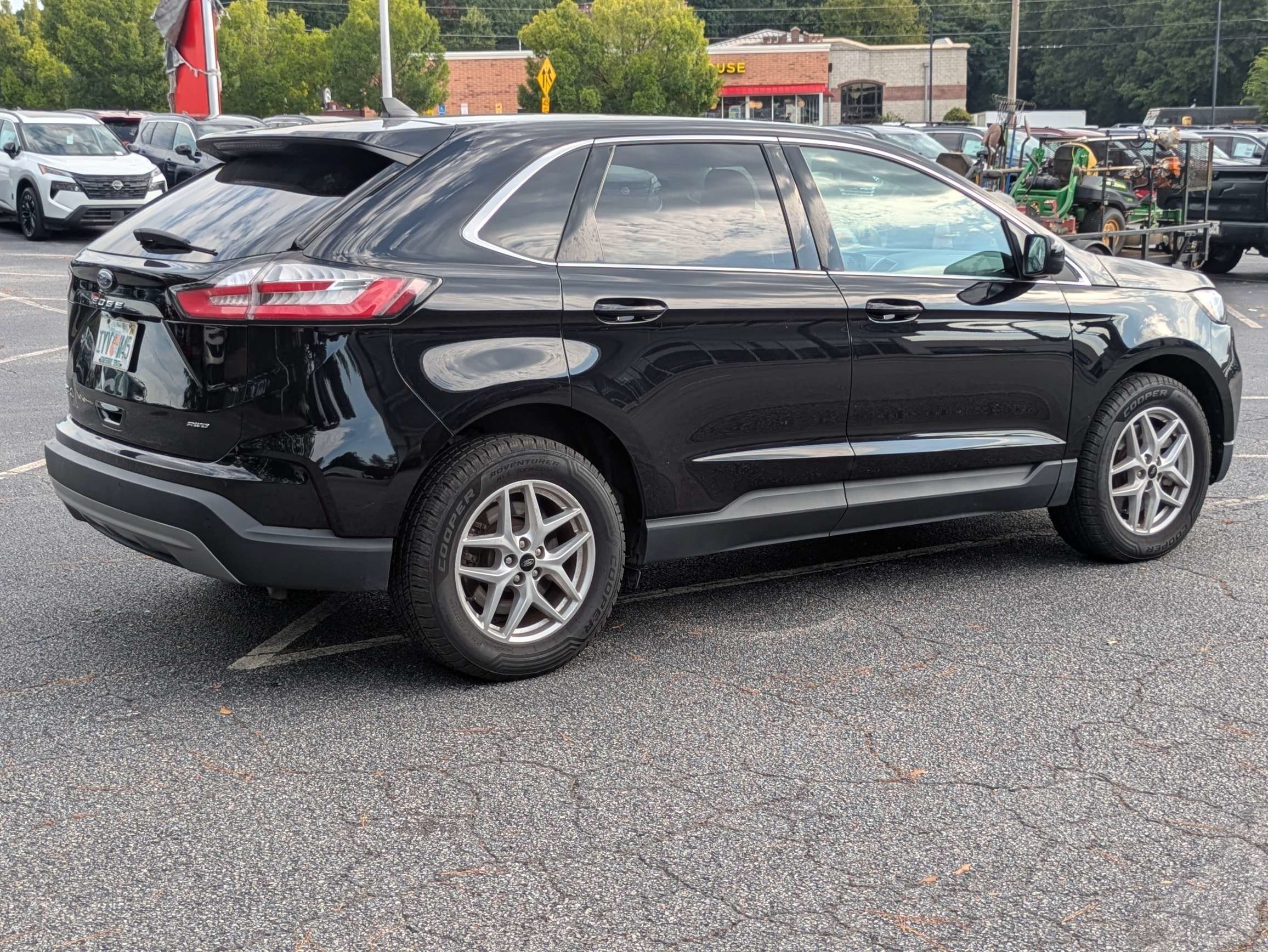Used 2024 Black Ford SEL image 3