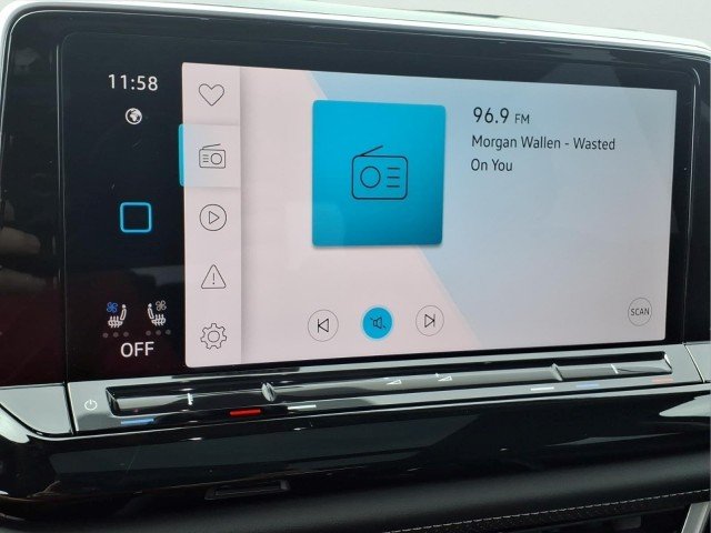 New 2026 Avocado Green Pearl Volkswagen SE w/Technology 4M image 19