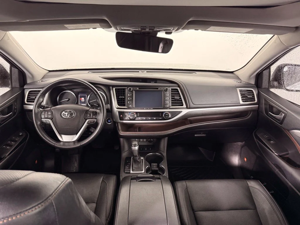 Used 2019 White Toyota Limited Platinum image 6