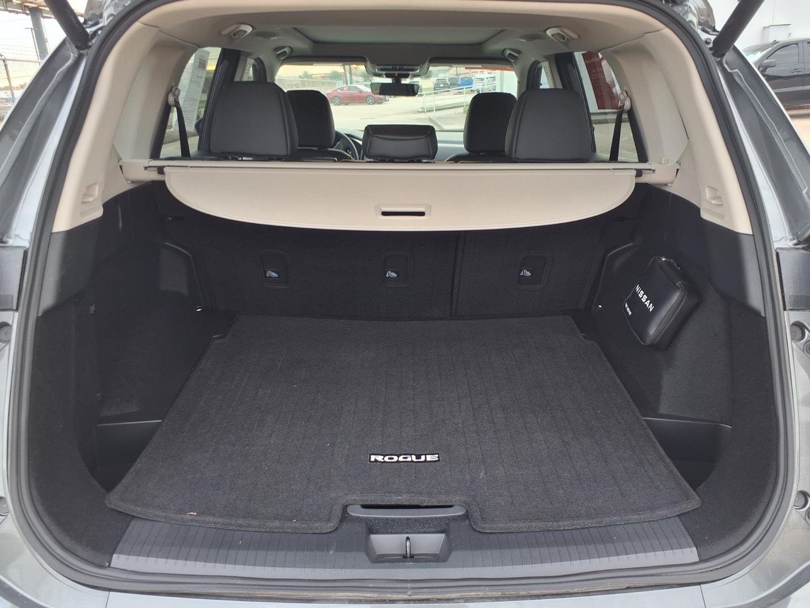 2026 Nissan Rogue photo 7 of 27