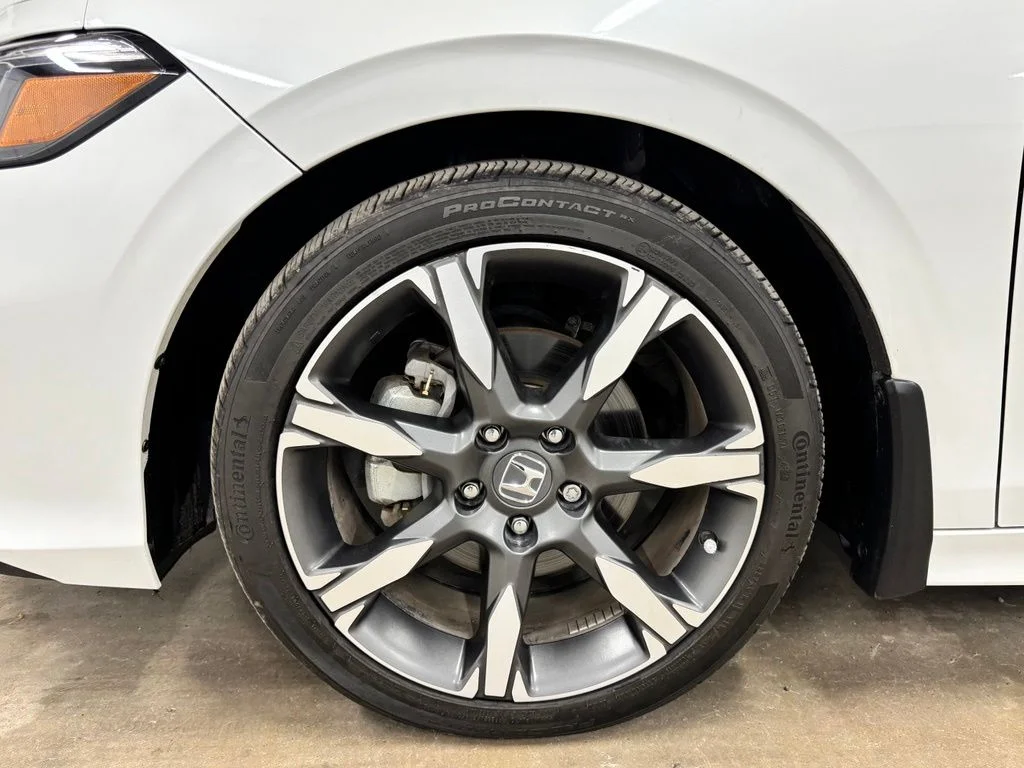 Used 2025 White Honda Sport image 9