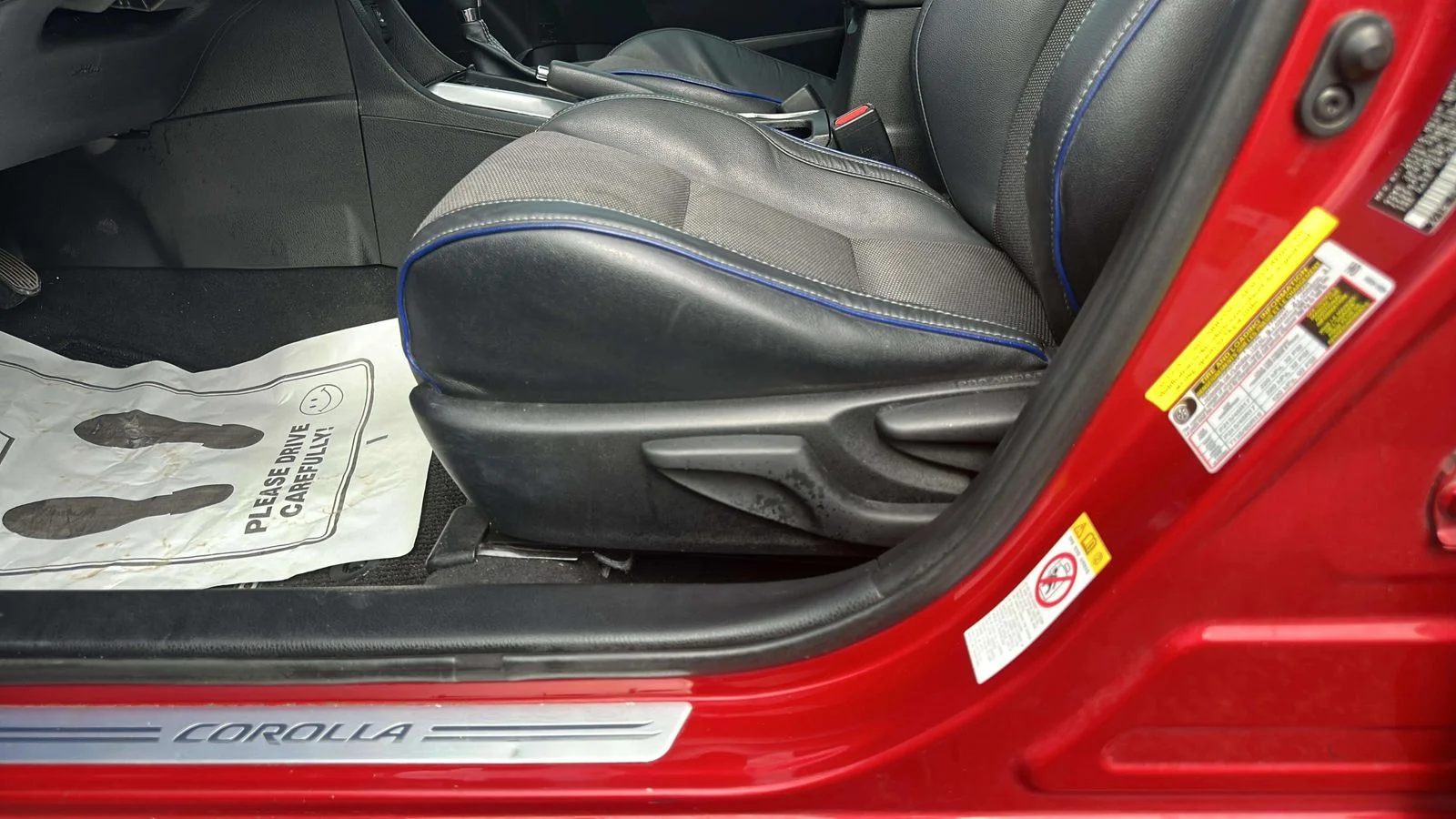 Used 2018 Red Toyota SE image 9