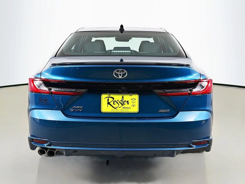2026 Toyota Camry XSE - Photo 6