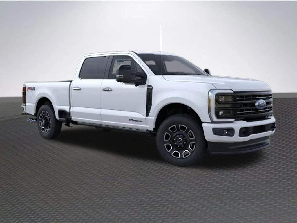 New 2026 Star White Metallic Tri-Coat Ford F-250® Platinum® image 7