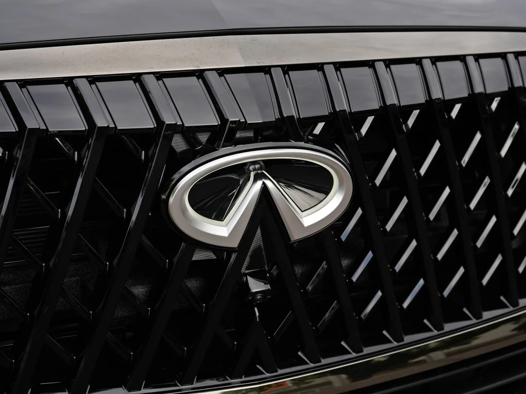 New 2026 MINERAL BLACK INFINITI Sport 4WD image 4