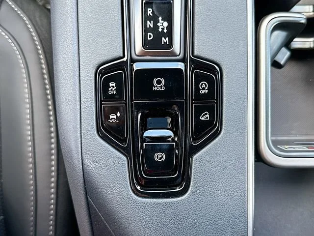 New 2026 Wind Chill Pearl Lexus PREMIUM AWD image 32