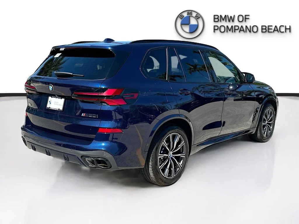 Used 2024 Blue BMW M60i image 7
