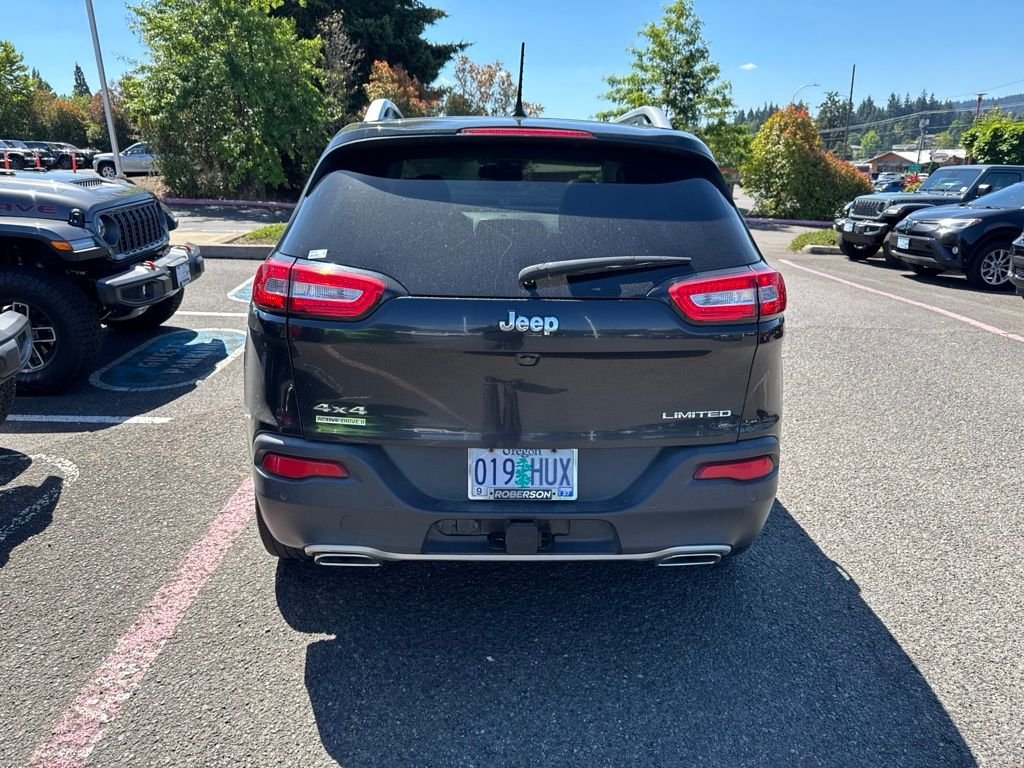 Used 2015 Black Jeep Limited image 8