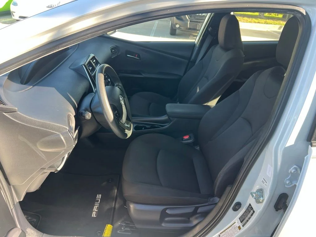 Used 2021 Beige Toyota L image 34