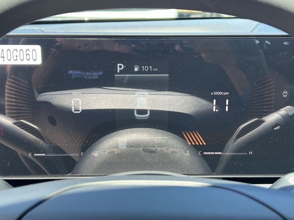 New 2026 White Kia LXS image 15