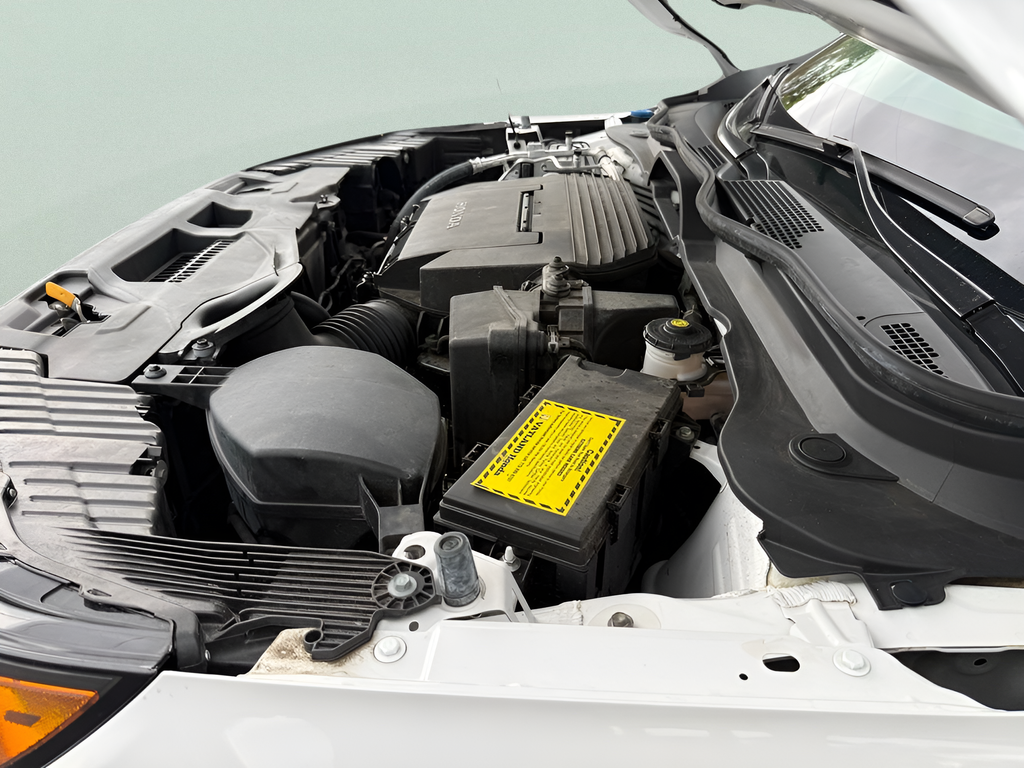 Used 2023 White Honda Touring image 43