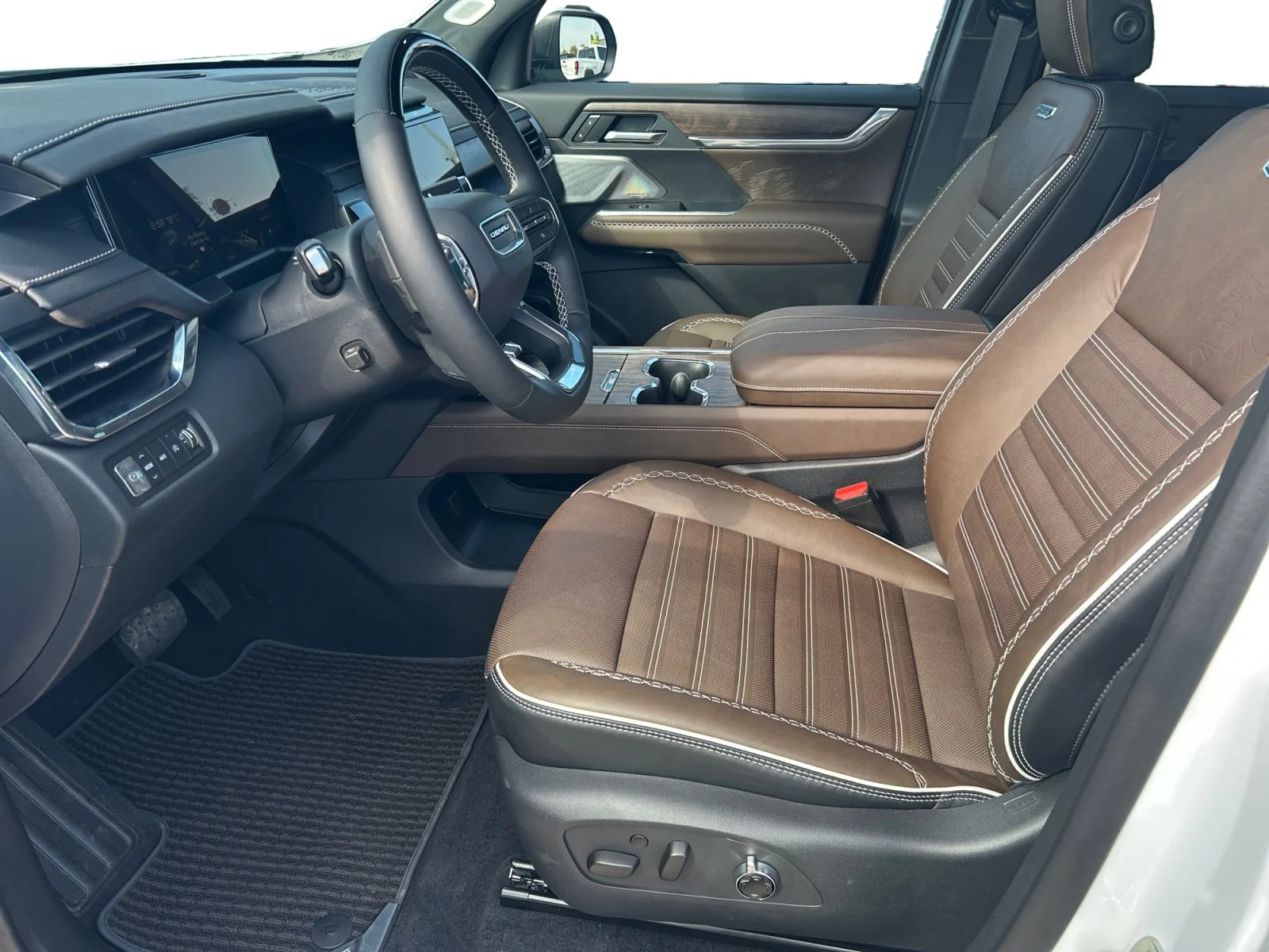 New 2026 Summit White GMC Denali Ultimate AWD image 14
