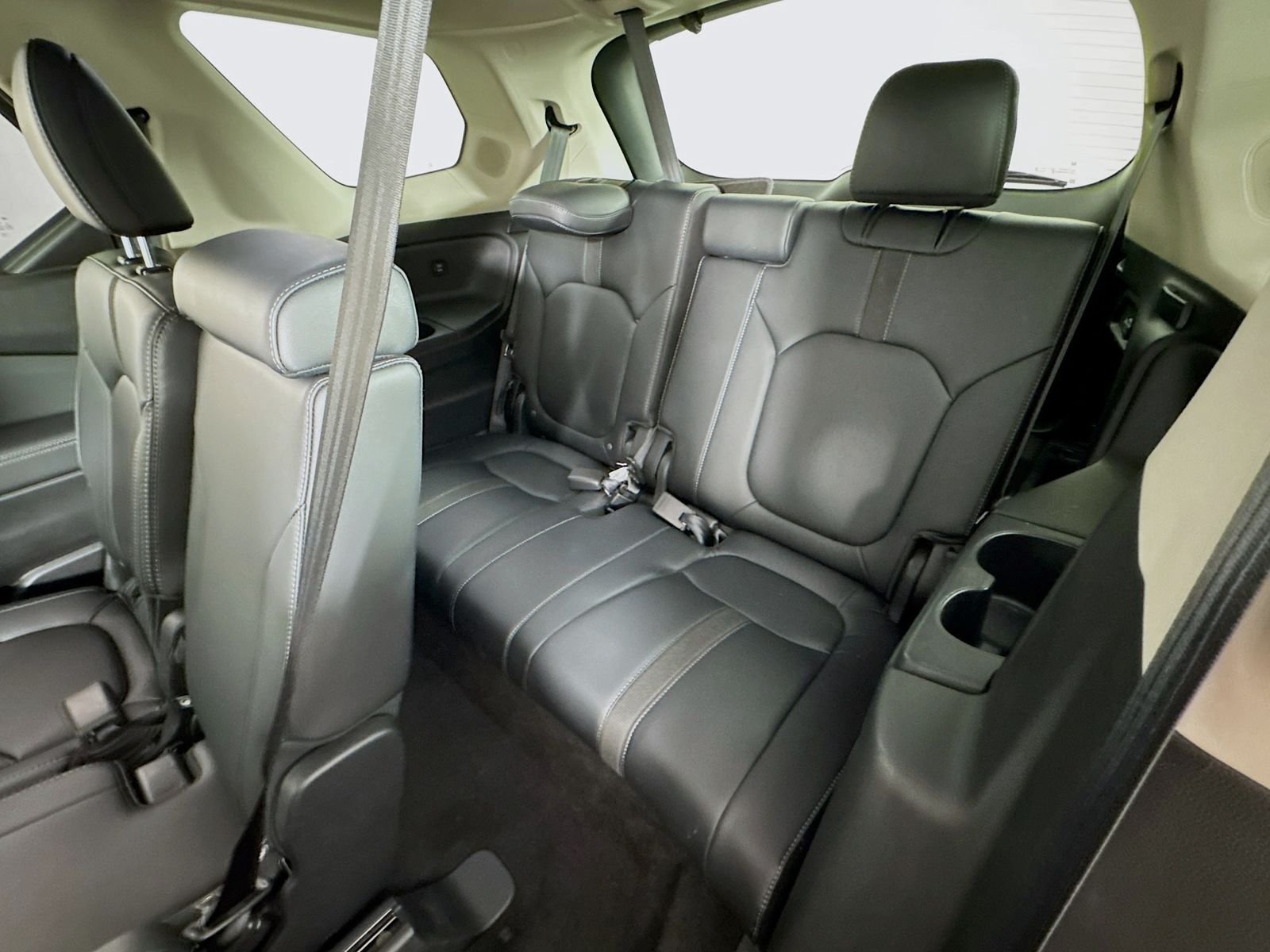 Used 2025 Crystal Black Pearl Honda Touring image 23