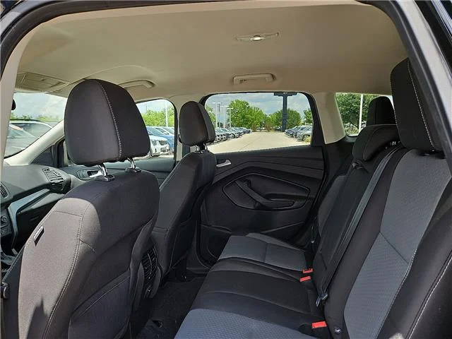 Used 2017 Shadow Black Ford SE Front-wheel Drive image 13