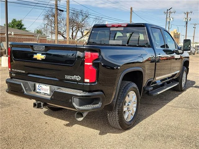 Used 2025 Black Chevrolet High Country 4x4 Crew Cab 6.75 ft. box 159 in. WB image 4