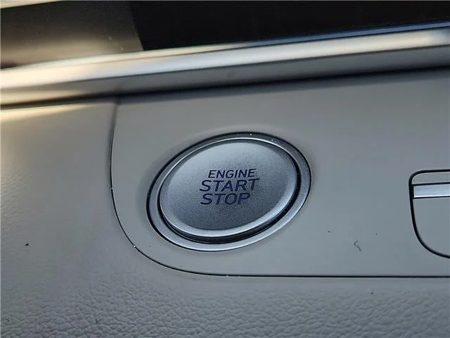 Used 2024 Gray Hyundai Limited (IVT) image 16