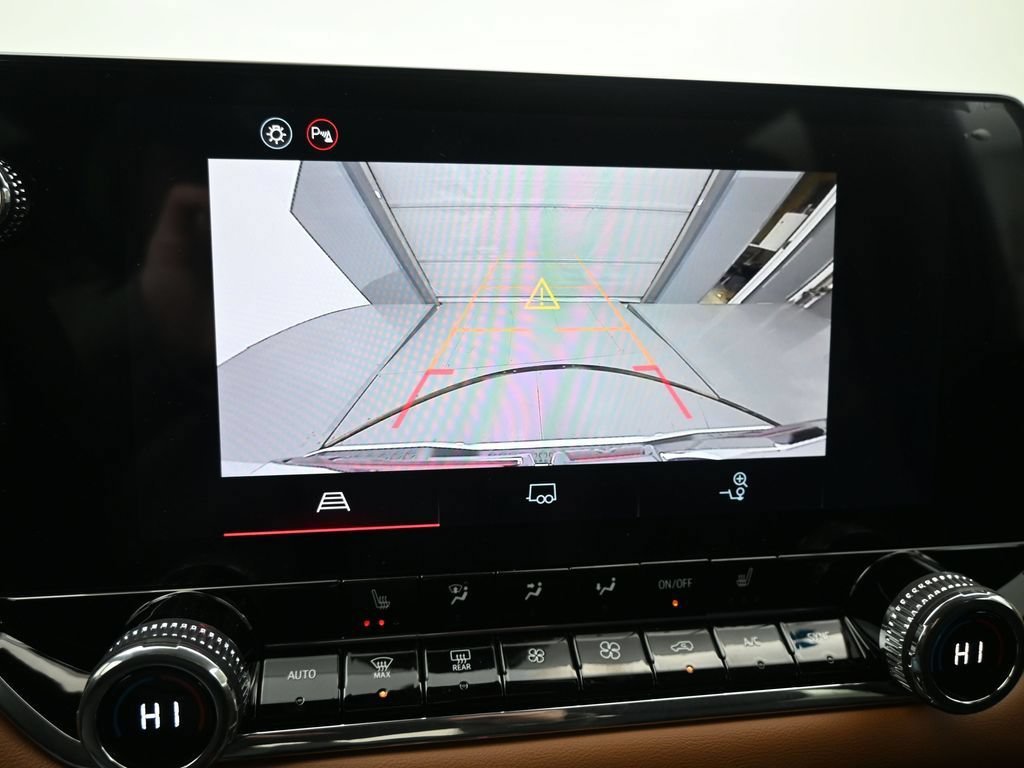 2026 GMC Canyon AT4 - Photo 18